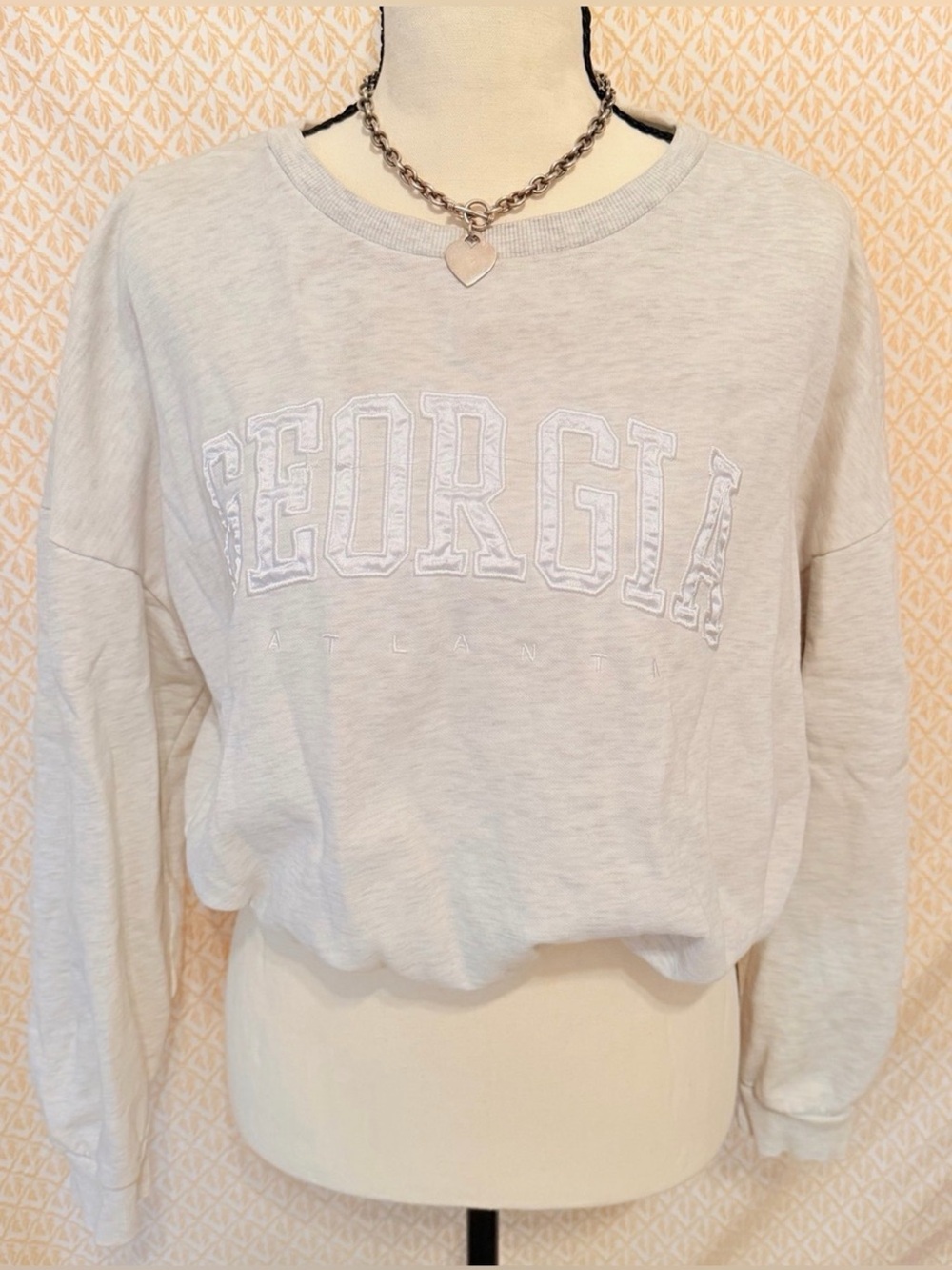 H&M Light Gray GEORGIA Cropped Crewneck Sweatshirt
